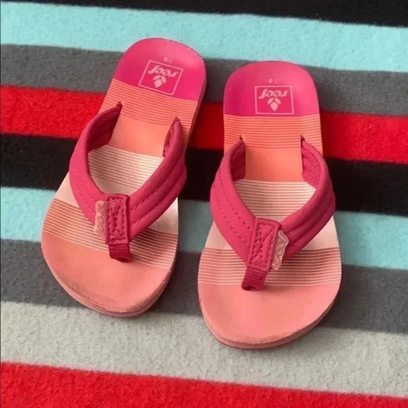 5 for $20 bundle item -reef flip flops 7/8 - Picture 1 of 2